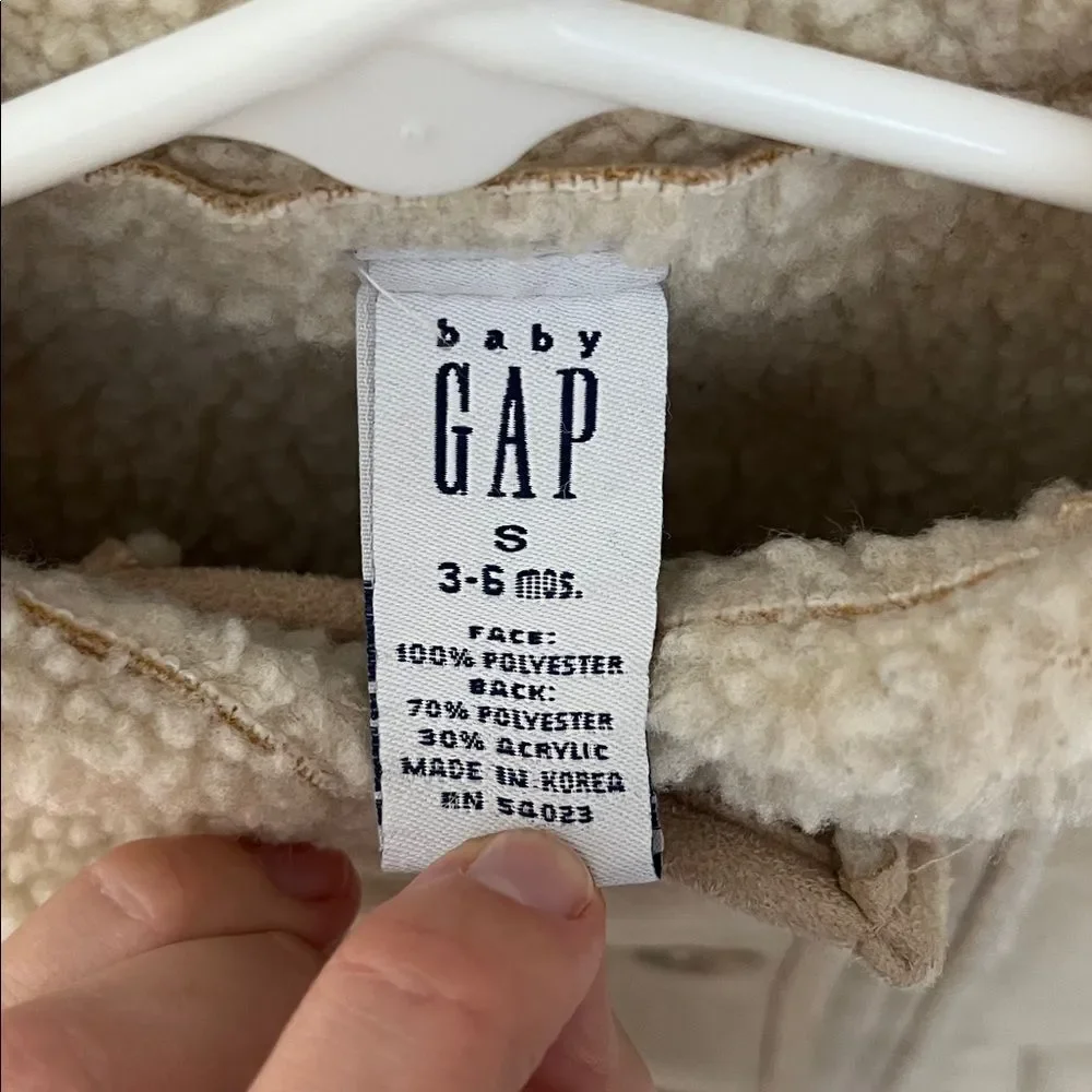 Baby GAP faux suede sherpa lined double breasted coat, 3-6 months tan jacket y2k
